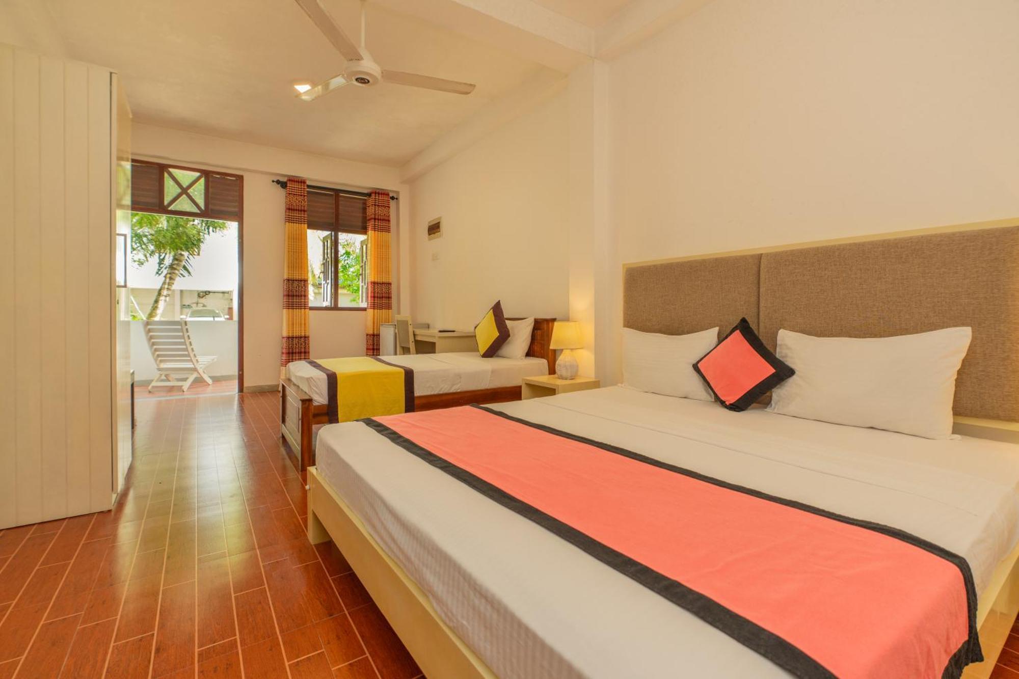 The Calm Of8 Hotel Unawatuna Exterior foto